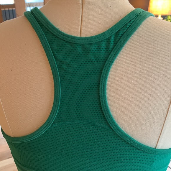 Nike women’s racerback workout tank sz lg - Picture 4 of 12